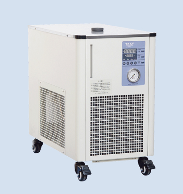 精密冷水機(jī).jpg